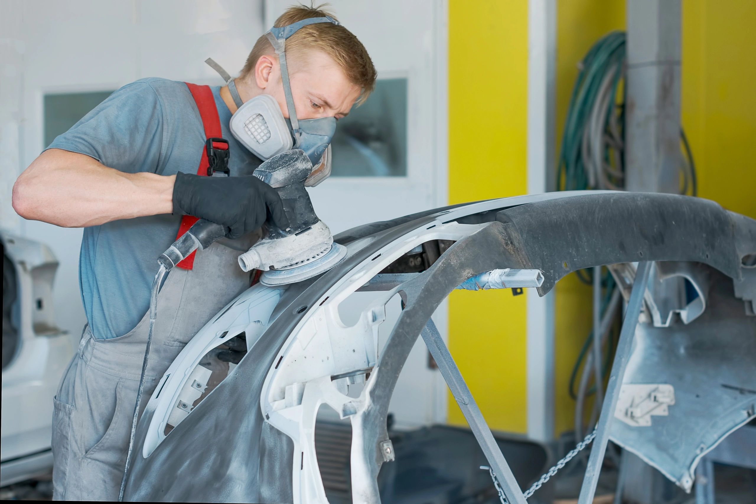 Collision repair service
